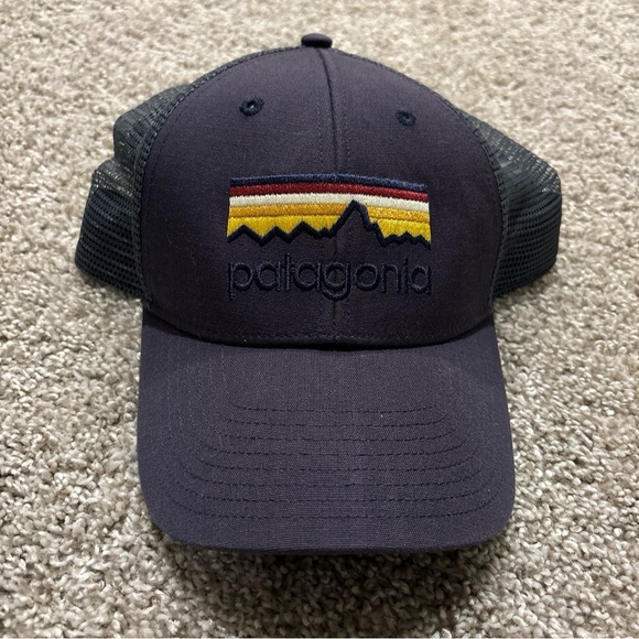 Patagonia Trucker Hat Adjustable snap back - Picture 1 of 6